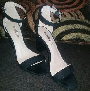 Like New! madden NYC Brigid Women's High Heels